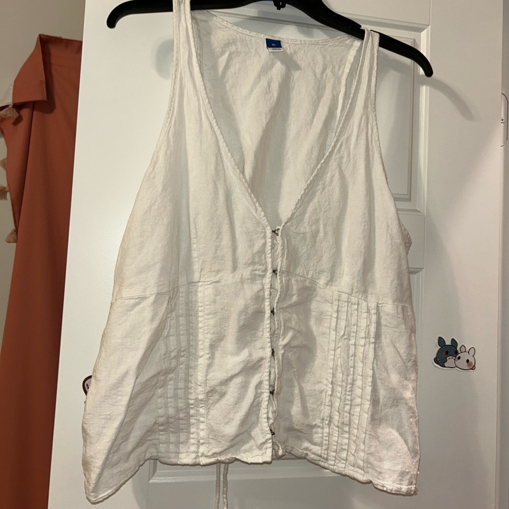 White Sleeveless Women's Top